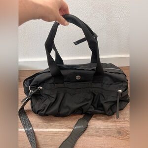 lululemon athletica gym duffel bag